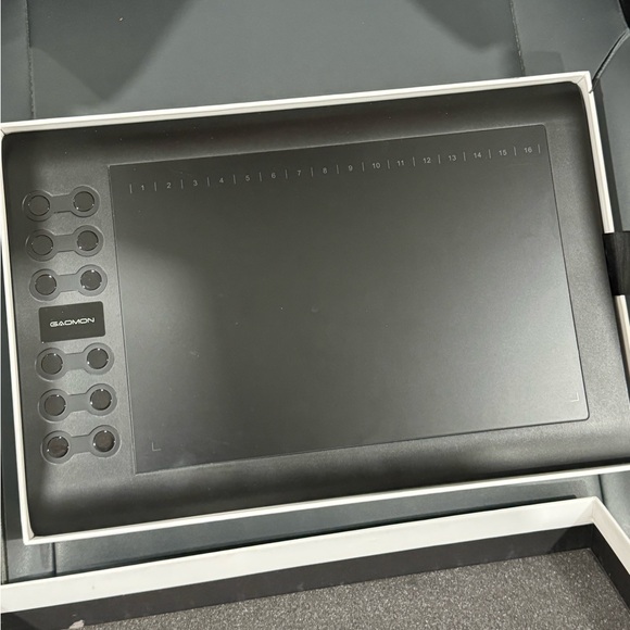 Gaomon M106K professional graphics tablet - Picture 2 of 3